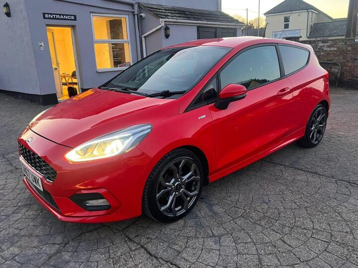Ford FIESTA 1.0T EcoBoost ST-Line X Euro 6 (s/s) 3dr Ford FIESTA 1.0T EcoBoost ST-Line X Euro 6 (s/s) 3dr