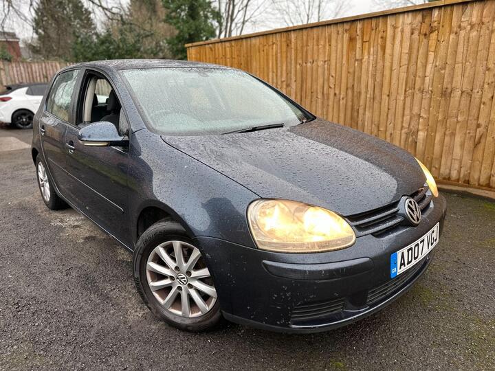Volkswagen Golf 1.6 FSI Match 5dr