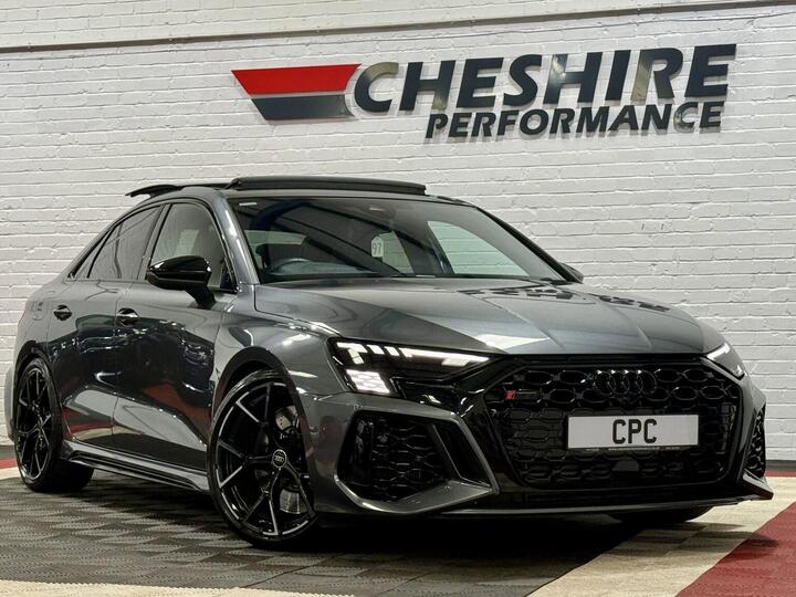 Audi RS3 2.5 TFSI Vorsprung S Tronic Quattro Euro 6 (s/s) 4dr