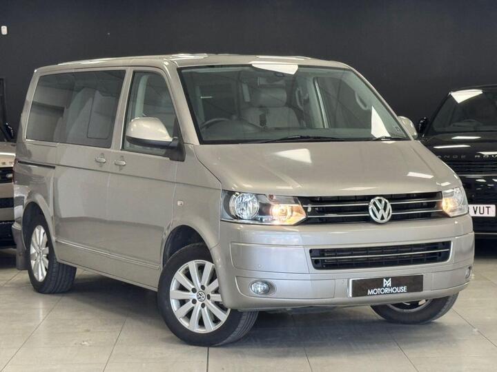 Volkswagen CARAVELLE 2.0 BiTDI Executive DSG Euro 5 5dr