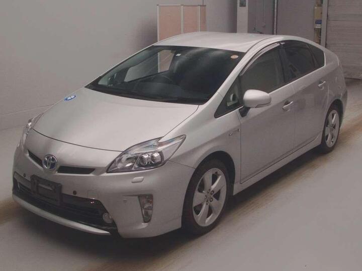 Toyota Prius 1.8 VVT-h T Spirit CVT Euro 5 (s/s) 5dr Toyota Prius 1.8 VVT-h T Spirit CVT Euro 5 (s/s) 5dr