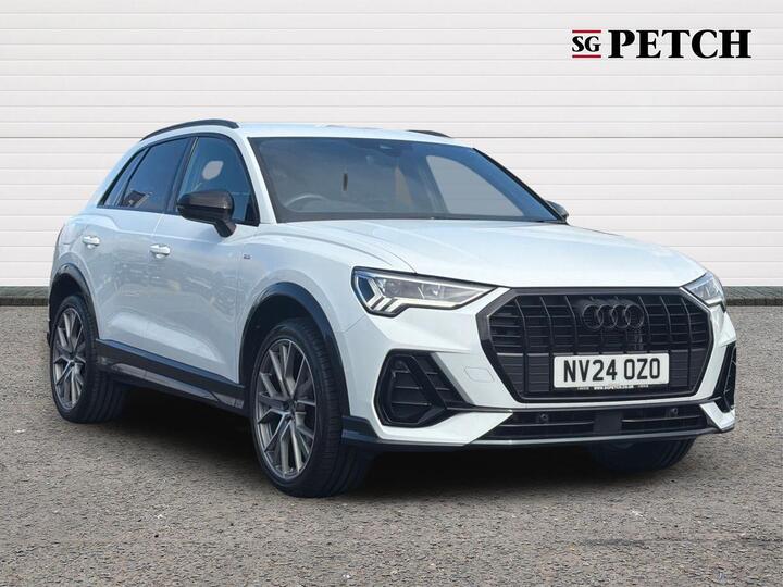 Audi Q3 1.5 TFSI CoD 35 Black Edition S Tronic Euro 6 (s/s) 5dr