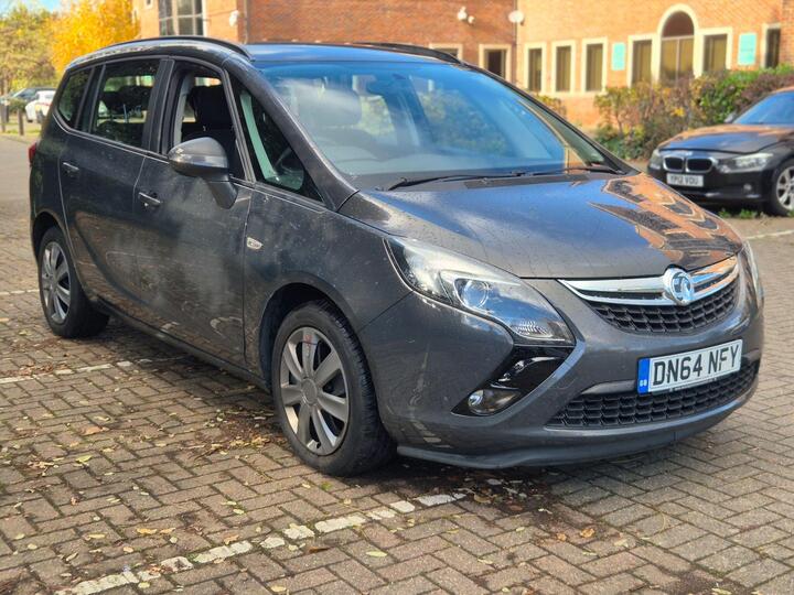 Vauxhall Zafira Tourer 1.4i Turbo Exclusiv Euro 6 5dr Vauxhall Zafira Tourer 1.4i Turbo Exclusiv Euro 6 5dr