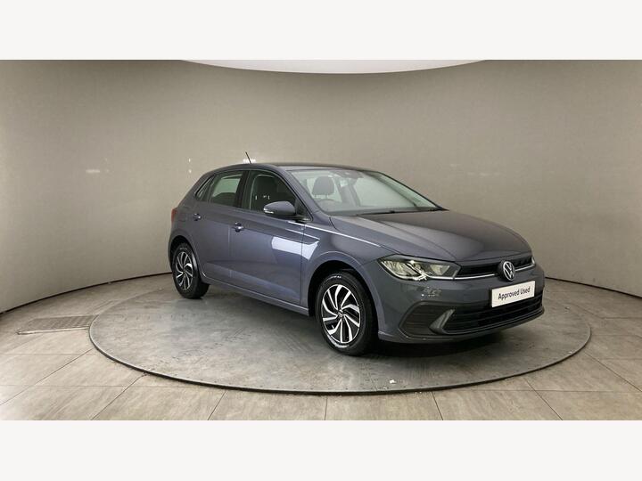 Volkswagen Polo 1.0 TSI Life Euro 6 (s/s) 5dr Volkswagen Polo 1.0 TSI Life Euro 6 (s/s) 5dr
