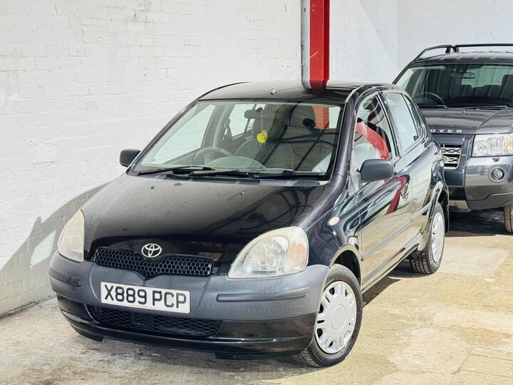 Toyota Yaris 1.0 VVT-i 16v GS 5dr