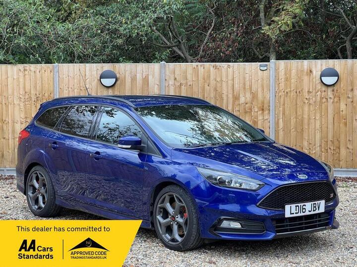 Ford Focus 2.0T EcoBoost ST-3 Euro 6 (s/s) 5dr
