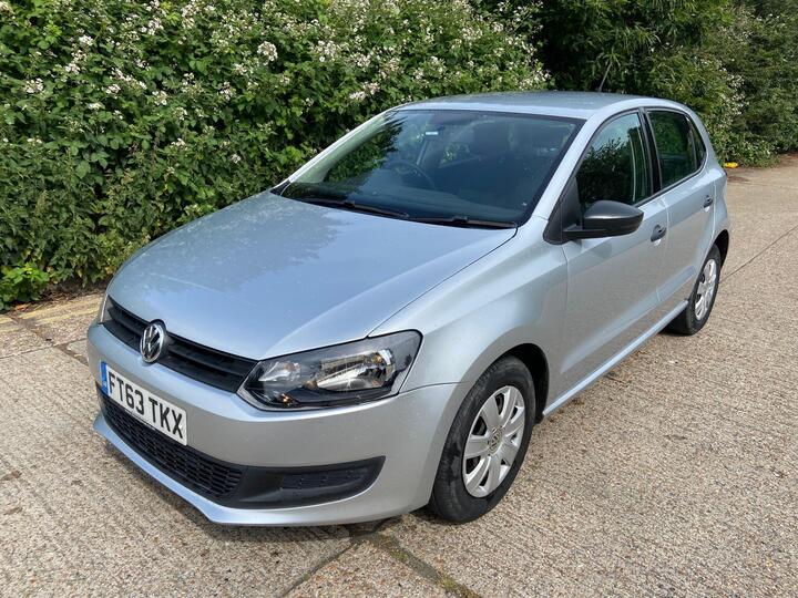 Volkswagen Polo 1.2 S Euro 5 5dr (A/C) Volkswagen Polo 1.2 S Euro 5 5dr (A/C)