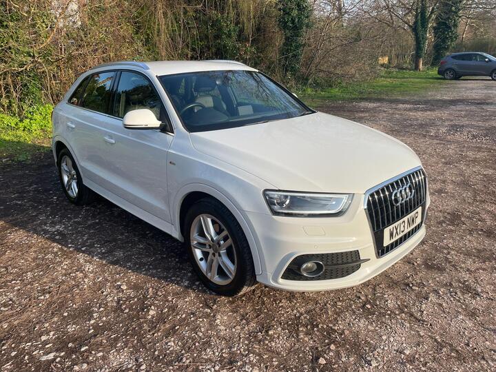 Audi Q3 2.0 TFSI S Line SUV 5dr Petrol S Tronic Quattro Euro 5 (s/s) (211 Ps)
