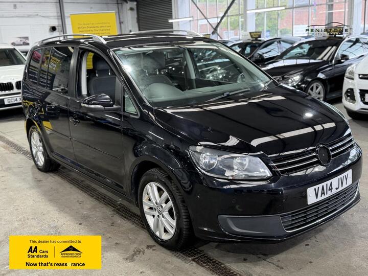 Volkswagen Touran 1.6 TDI BlueMotion Tech SE DSG Euro 5 (s/s) 5dr Volkswagen Touran 1.6 TDI BlueMotion Tech SE DSG Euro 5 (s/s) 5dr