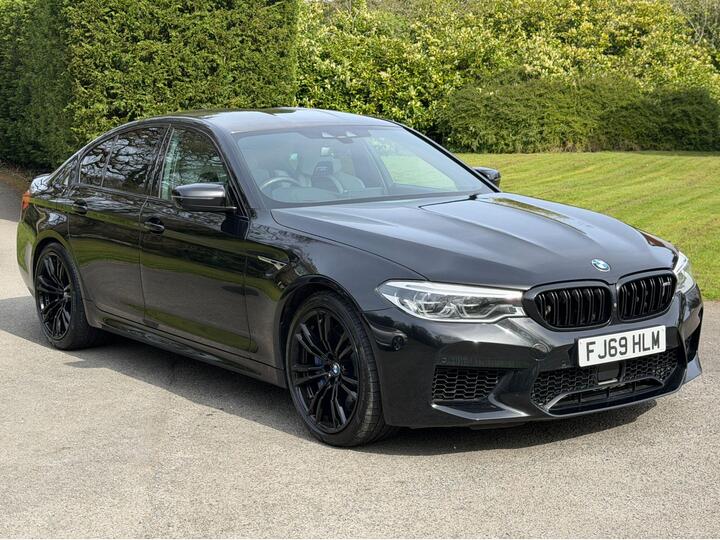 BMW M5 4.4 V8 Steptronic XDrive Euro 6 (s/s) 4dr