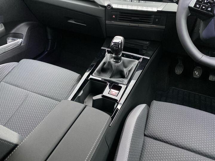 Vauxhall ASTRA 1.2 Turbo Griffin Euro 6 (s/s) 5dr