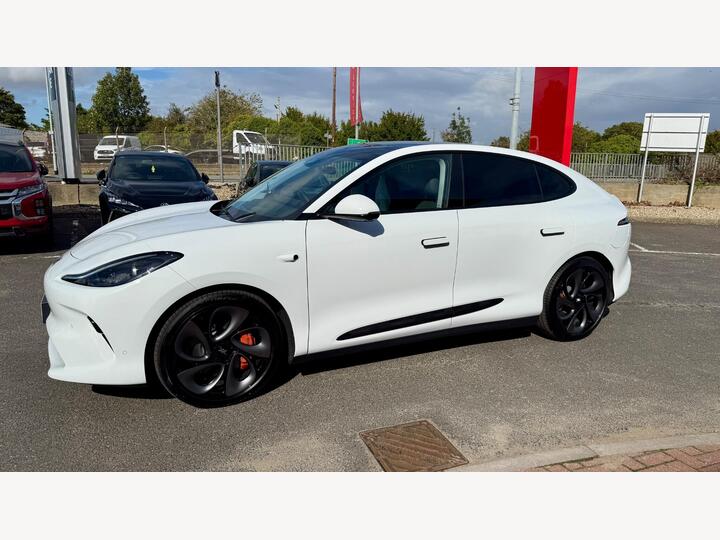MG MG IM6 100kWh Launch Edition Auto 4WD 5dr