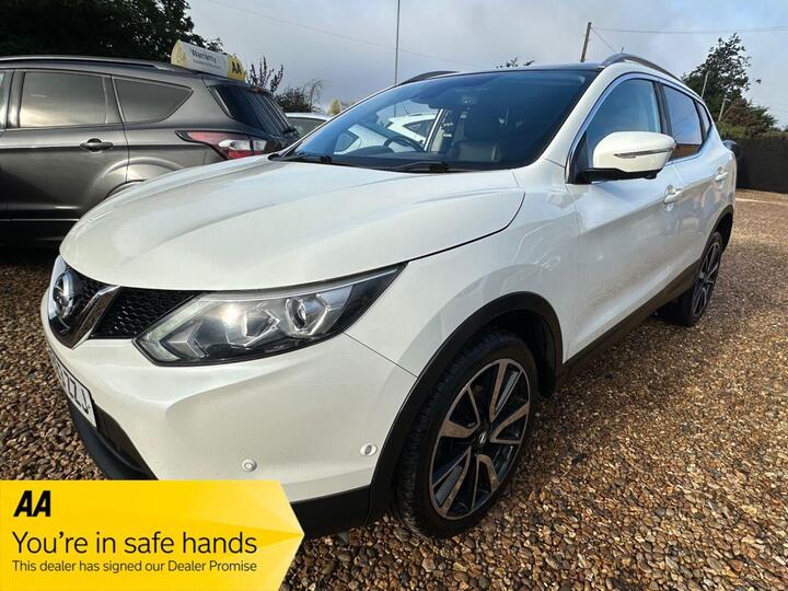 Nissan QASHQAI 1.6 DCi Tekna 4WD Euro 5 (s/s) 5dr