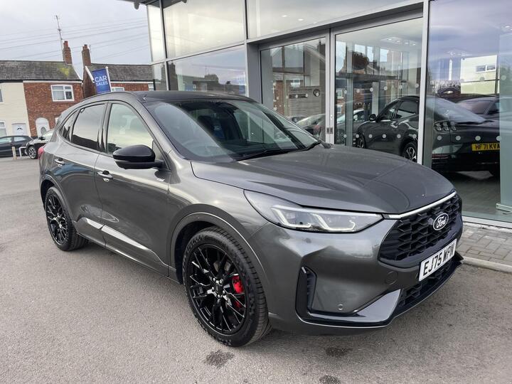 Ford Kuga 2.5h Duratec ST-Line X Black Package CVT Euro 6 (s/s) 5dr