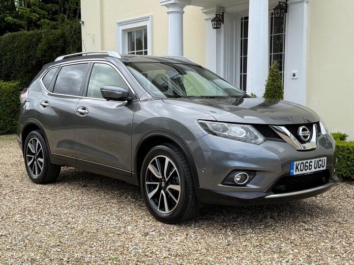 Nissan X-Trail 1.6 DCi Tekna XTRON Euro 6 (s/s) 5dr Nissan X-Trail 1.6 DCi Tekna XTRON Euro 6 (s/s) 5dr