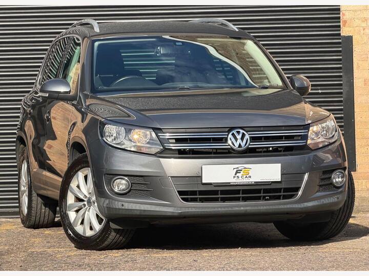Volkswagen TIGUAN 2.0 TDI BlueMotion Tech Match DSG 4WD Euro 5 (s/s) 5dr