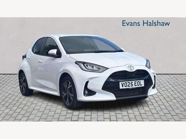 Toyota YARIS HATCHBACK 1.5 VVT-h Design E-CVT Euro 6 (s/s) 5dr