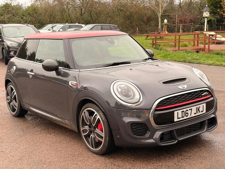 MINI Hatch 2.0 John Cooper Works Auto Euro 6 (s/s) 3dr