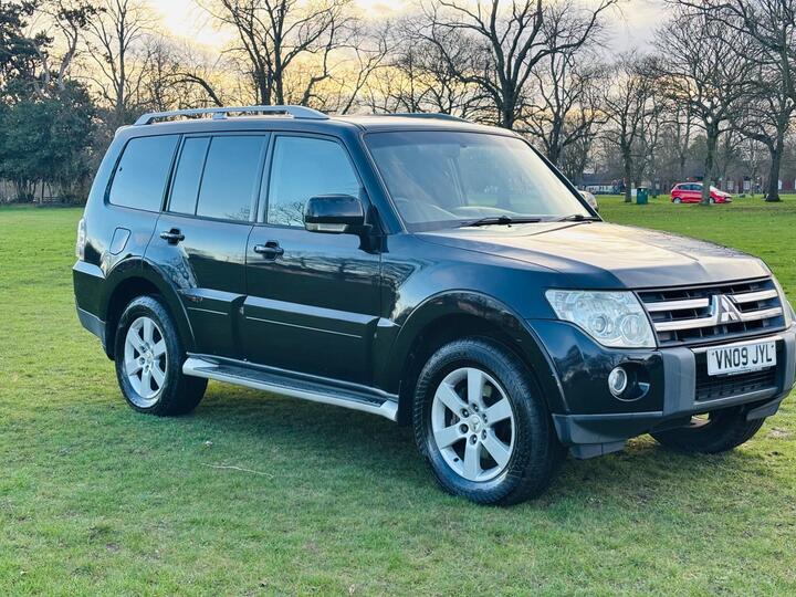 Mitsubishi Shogun 3.2 DI-DC Elegance Auto 4WD Euro 4 5dr LWB