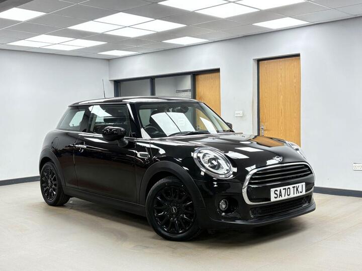 MINI HATCH 1.5 Cooper Classic Euro 6 (s/s) 3dr