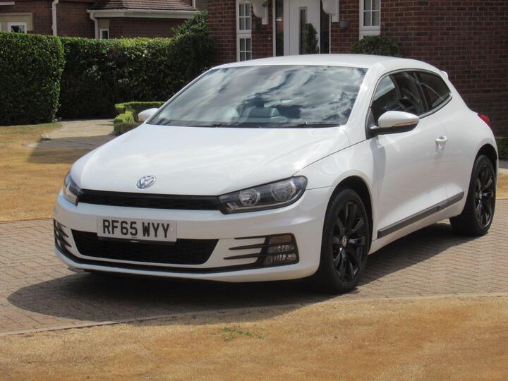 Volkswagen Scirocco 1.4 TSI BlueMotion Tech Euro 6 (s/s) 3dr