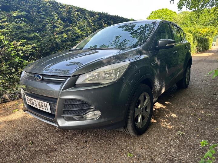 Ford Kuga 2.0 TDCi Zetec AWD Euro 5 5dr