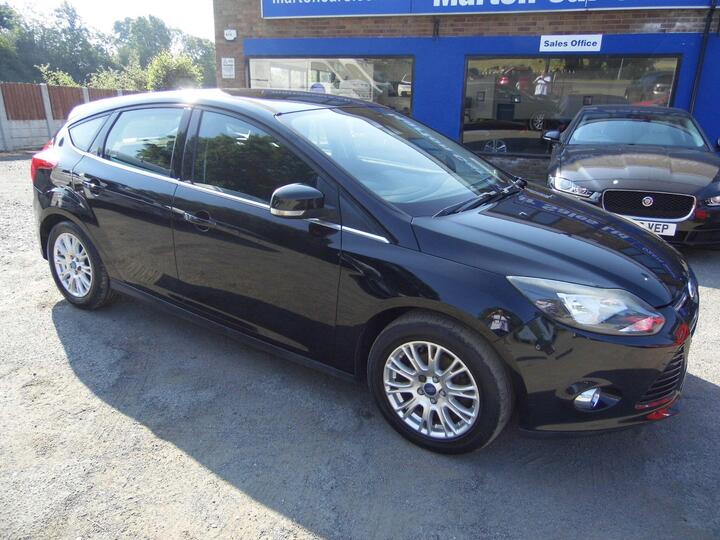 Ford Focus 1.6 Titanium Euro 5 5dr
