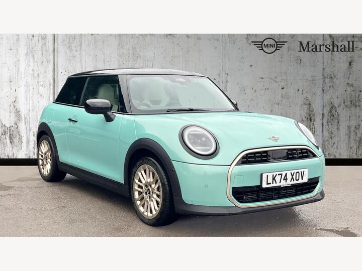 MINI Hatch 1.5C Exclusive Steptronic Euro 6 (s/s) 3dr