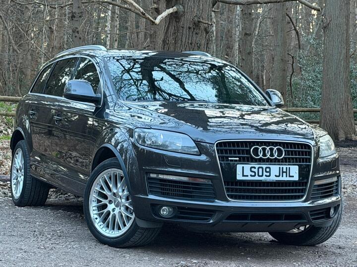Audi Q7 3.0 TDI S Line Tiptronic Quattro 5dr
