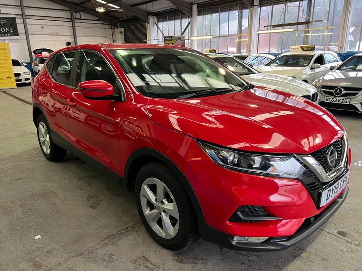 Nissan Qashqai 1.3 DIG-T Acenta Premium Euro 6 (s/s) 5dr