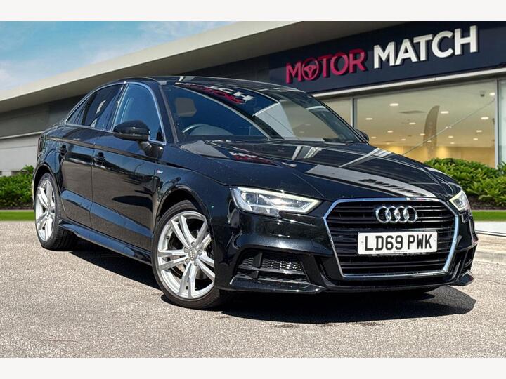Audi A3 1.5 TFSI CoD 35 S Line S Tronic Euro 6 (s/s) 4dr