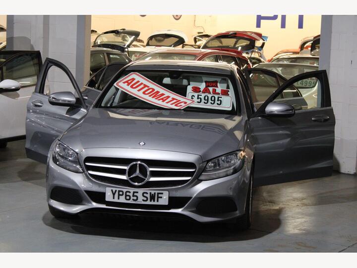 Mercedes-Benz C Class 2.1 C300dh SE G-Tronic+ Euro 6 (s/s) 4dr