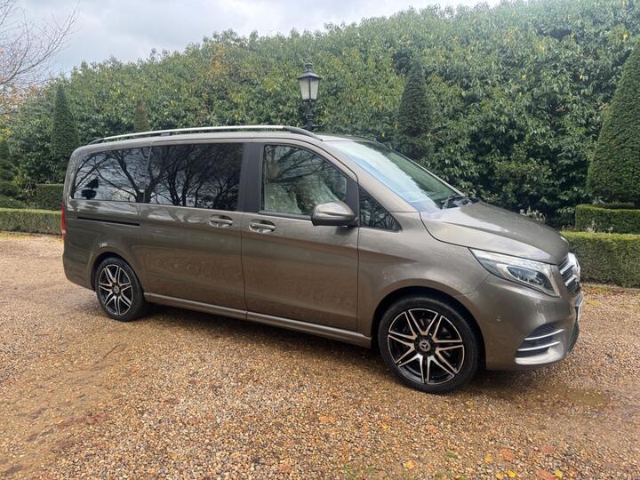 Mercedes-Benz V Class 2.2 V250d AMG Line G-Tronic+ Euro 6 (s/s) 5dr 8 Seat LWB Mercedes-Benz V Class 2.2 V250d AMG Line G-Tronic+ Euro 6 (s/s) 5dr 8 Seat LWB