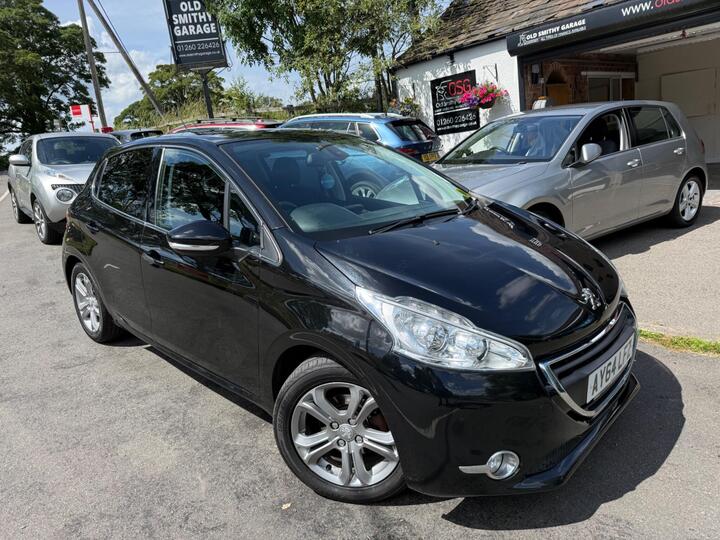 Peugeot 208 1.4 HDi Allure Euro 5 5dr