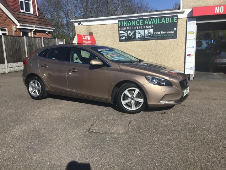 Volvo V40 1.6 T3 SE Euro 5 (s/s) 5dr