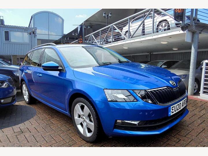 Skoda Octavia 1.5 TSI ACT SE Drive DSG Euro 6 (s/s) 5dr Skoda Octavia 1.5 TSI ACT SE Drive DSG Euro 6 (s/s) 5dr
