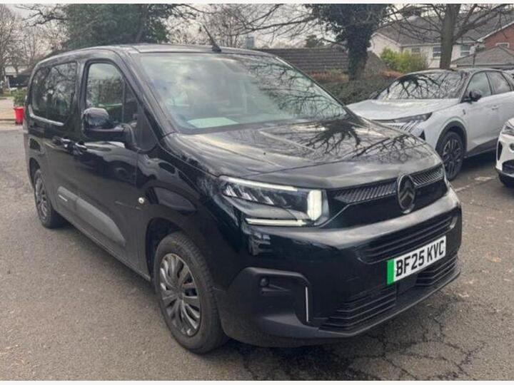Citroen E-Berlingo 52kWh PLUS XL Auto 5dr (7.4kW Charger)