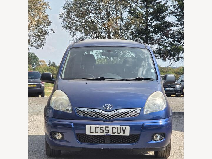 Toyota Yaris Verso 1.3 VVT-i T Spirit 5dr