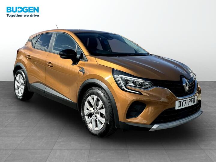 Renault Captur 1.0 TCe Iconic Euro 6 (s/s) 5dr Renault Captur 1.0 TCe Iconic Euro 6 (s/s) 5dr