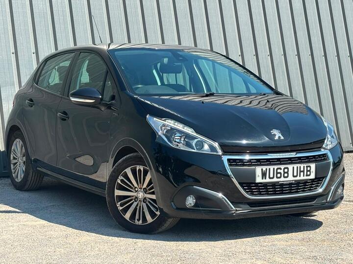 Peugeot 208 1.2 PureTech Signature Euro 6 (s/s) 5dr