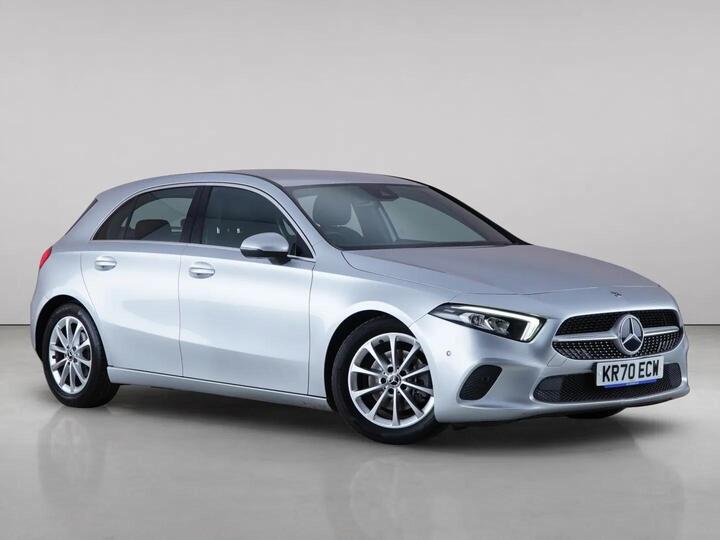 Mercedes-Benz A Class 2.0 A200d Sport (Executive) 8G-DCT Euro 6 (s/s) 5dr Mercedes-Benz A Class 2.0 A200d Sport (Executive) 8G-DCT Euro 6 (s/s) 5dr