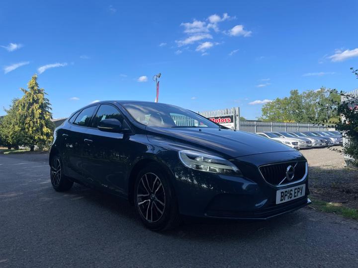 Volvo V40 2.0 D2 Momentum Euro 6 (s/s) 5dr