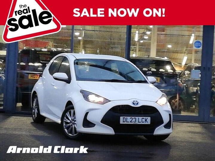 Toyota Yaris 1.5 VVT-h Icon E-CVT Euro 6 (s/s) 5dr