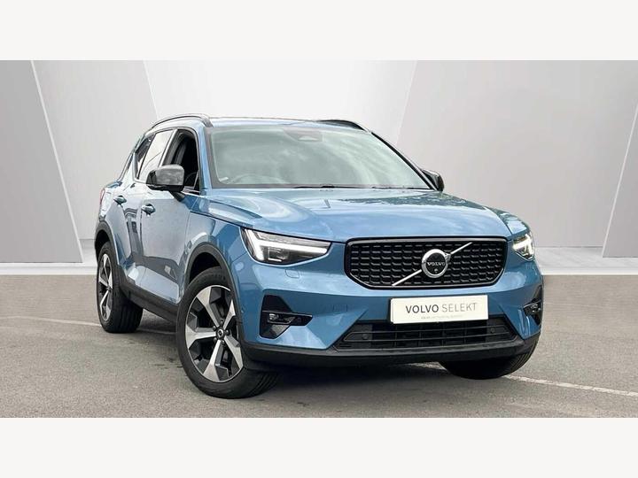 Volvo XC40 2.0 B4 MHEV Ultimate DCT Auto Euro 6 (s/s) 5dr