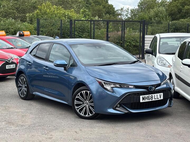 Toyota Corolla 1.8 VVT-h Design CVT Euro 6 (s/s) 5dr