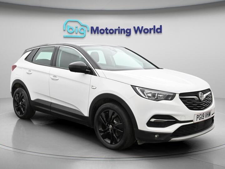 Vauxhall Grandland X 1.2 Turbo Sport Nav Euro 6 (s/s) 5dr