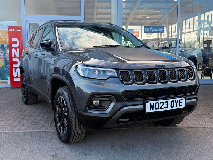 Jeep Compass 1.3 GSE T4 11.4kWh Trailhawk Auto 4xe Euro 6 (s/s) 5dr Jeep Compass 1.3 GSE T4 11.4kWh Trailhawk Auto 4xe Euro 6 (s/s) 5dr