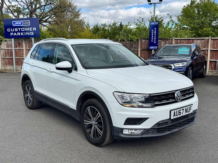 Volkswagen TIGUAN 2.0 TDI SE Navigation DSG 4Motion Euro 6 (s/s) 5dr