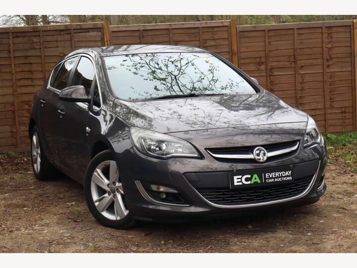Vauxhall Astra 1.4 16v SRi Euro 5 5dr