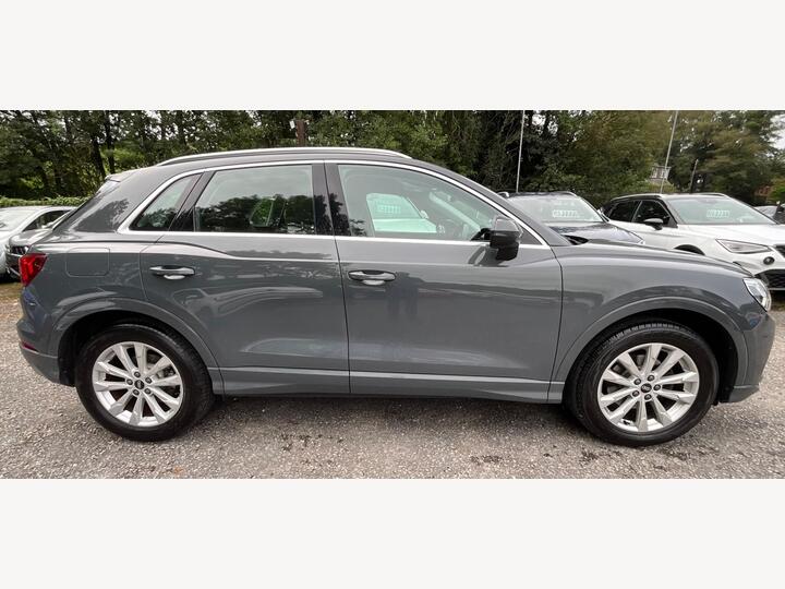 Audi Q3 1.5 TFSI CoD 35 Sport Euro 6 (s/s) 5dr